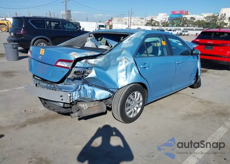 2012 Toyota Camry Le z USA, uszkodzony, nr VIN 4T4BF1FK0CR189222